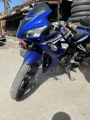 Honda CBR 2017 Blue