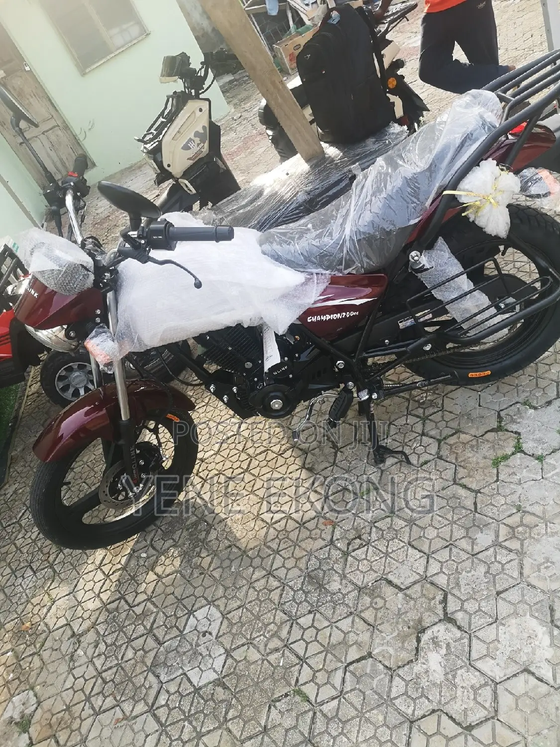 New Qlink XP 200 2025 Red