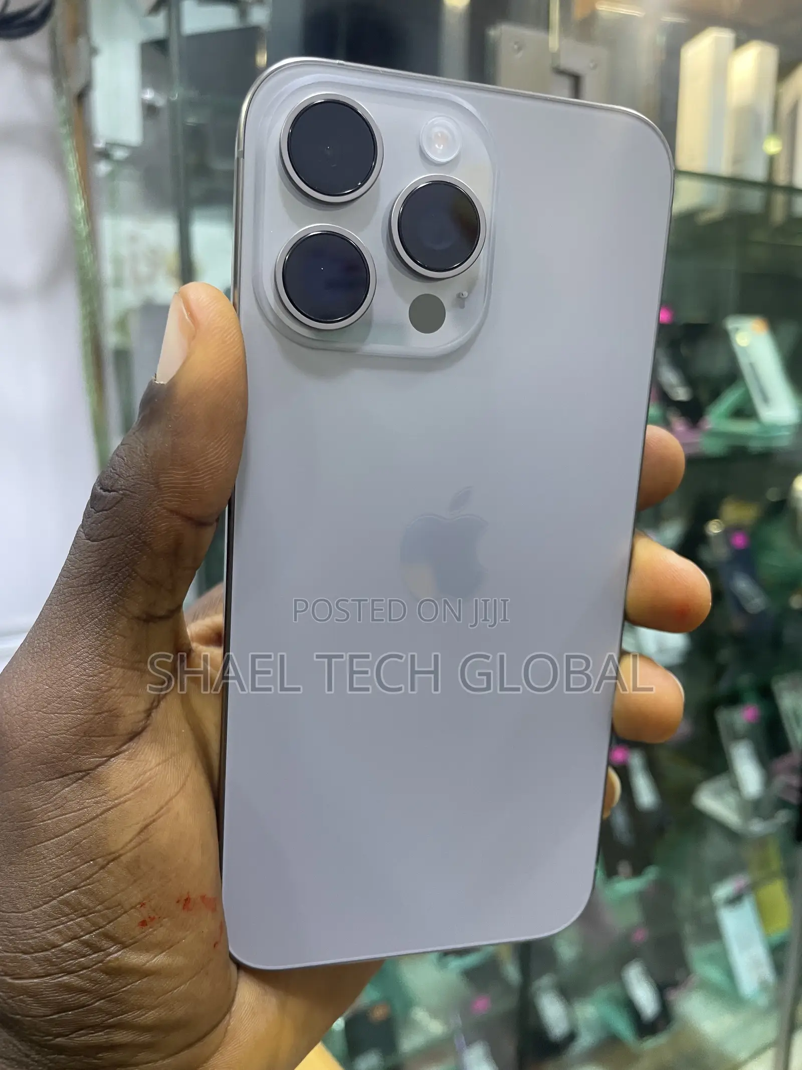 Apple iPhone 15 Pro Max 256 GB