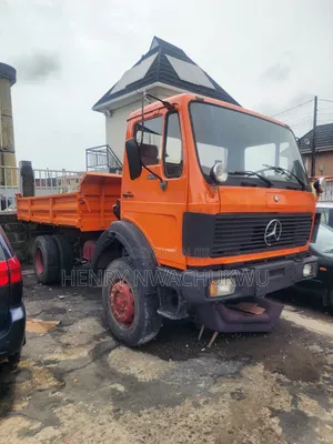 Benz 1213 Tipper 4x4 Axulary Foreign Used