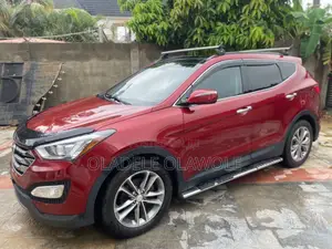 Hyundai Santa Fe 2015 Red
