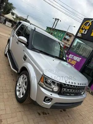 Land Rover Lr4 Base 4x4 2016 Silver