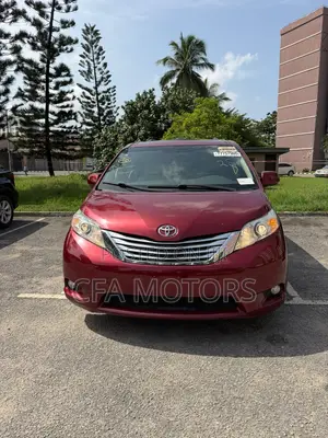 Toyota Sienna Limited 7 Passenger 2011 Red