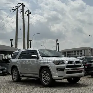 Toyota 4-Runner 2010 Silver