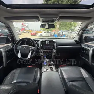 Toyota 4-Runner 2010 Silver