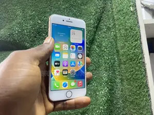 Apple iPhone 8 64 GB Gold