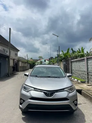 Toyota RAV4 2018 Silver