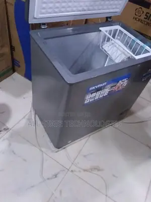 Skyrun 155l Family Size Chest Freezer Brand New