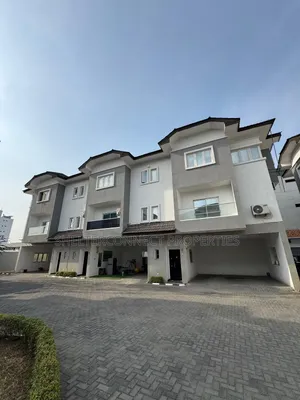3bdrm Duplex in Lekki Phase 1 for sale