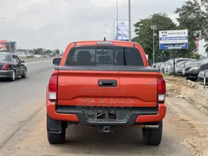 Toyota Tacoma Limited 2017 Orange