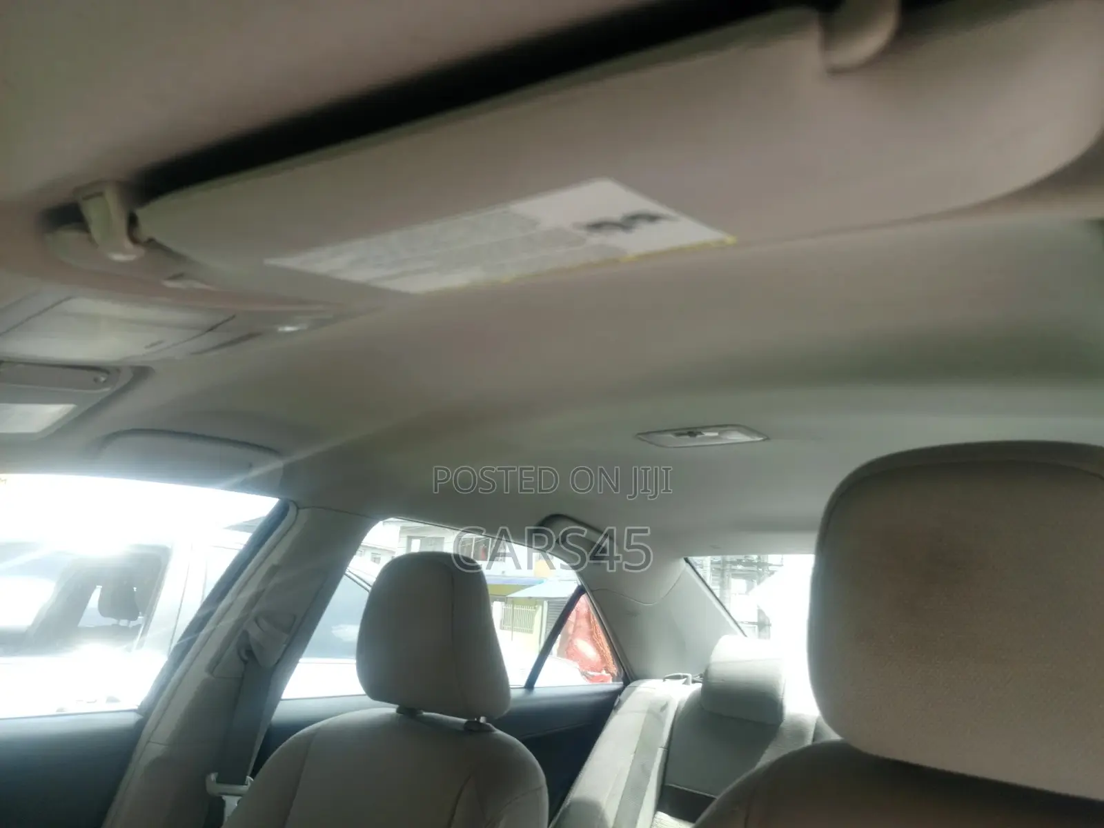 Toyota Camry 2012 Silver