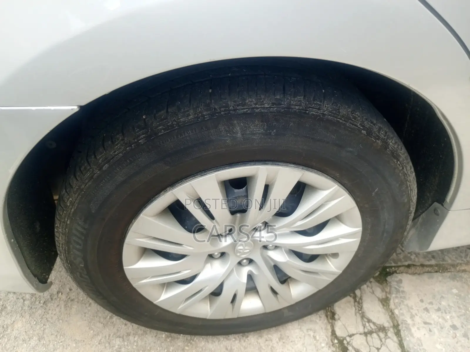 Toyota Camry 2012 Silver