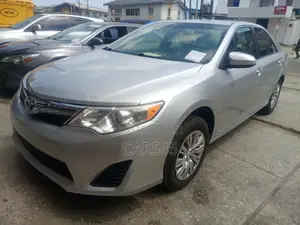 Toyota Camry 2012 Silver