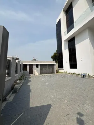 6bdrm Duplex in Banana Island for sale