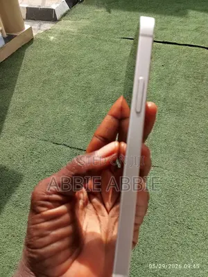 Apple iPhone 12 64 GB White