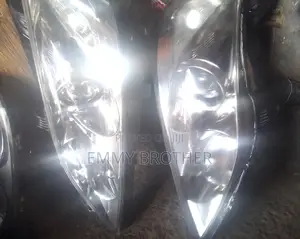 Headlight Lexus Es350 2010