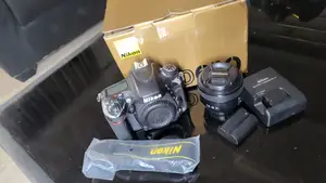 Nikon D610 + Yongnuo 50mm 1.8 Two Battery Cartoon Camera Strap