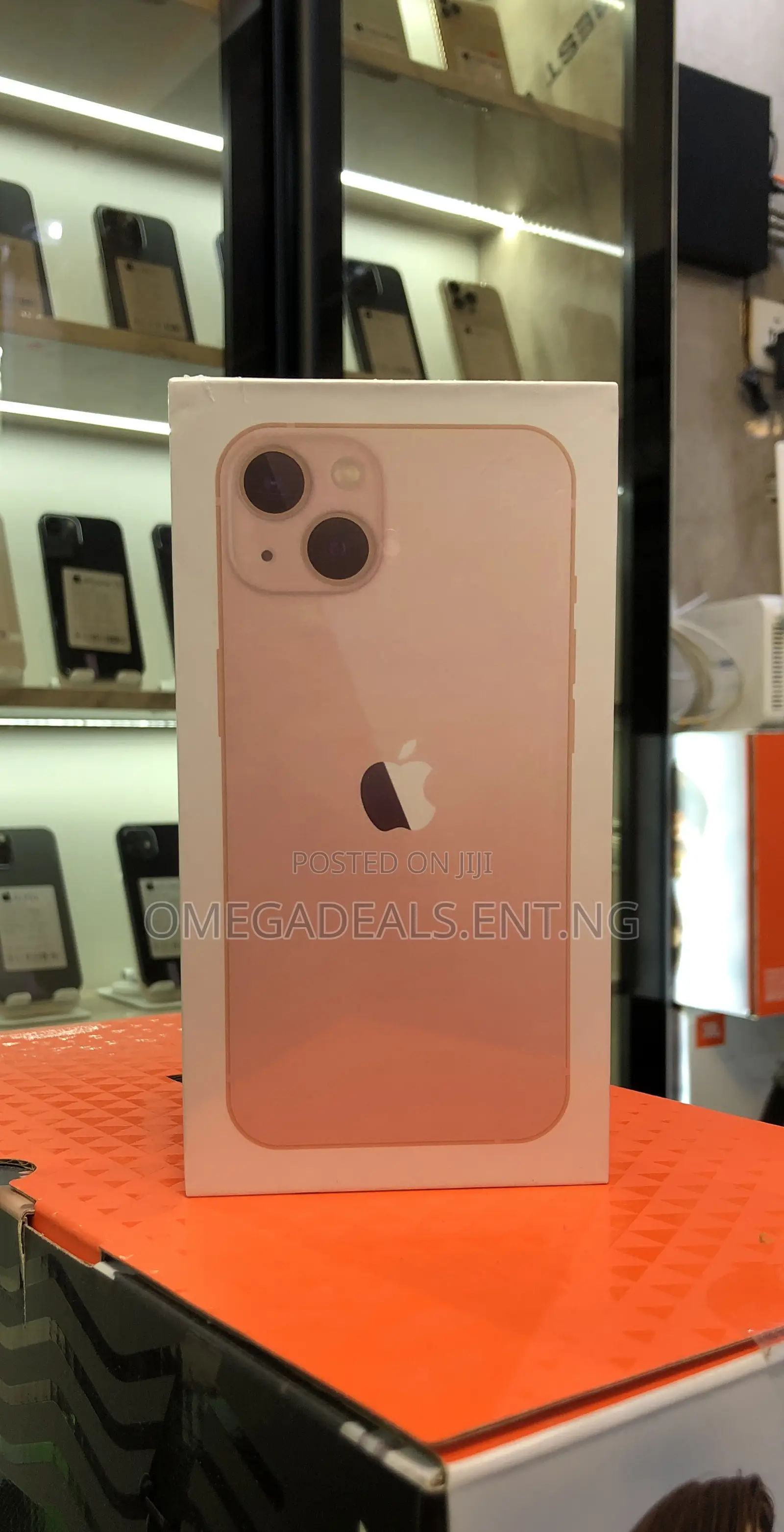 New Apple iPhone 13 256 GB Pink