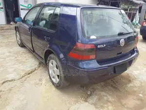Volkswagen Golf 1999 Blue