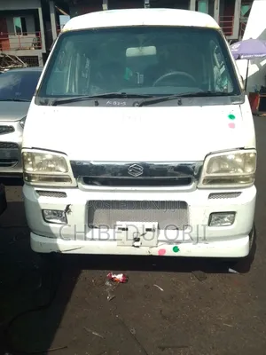 Suzuki Every 2010 White
