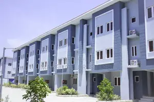 2bdrm Duplex in Lekki Phase 2 for sale