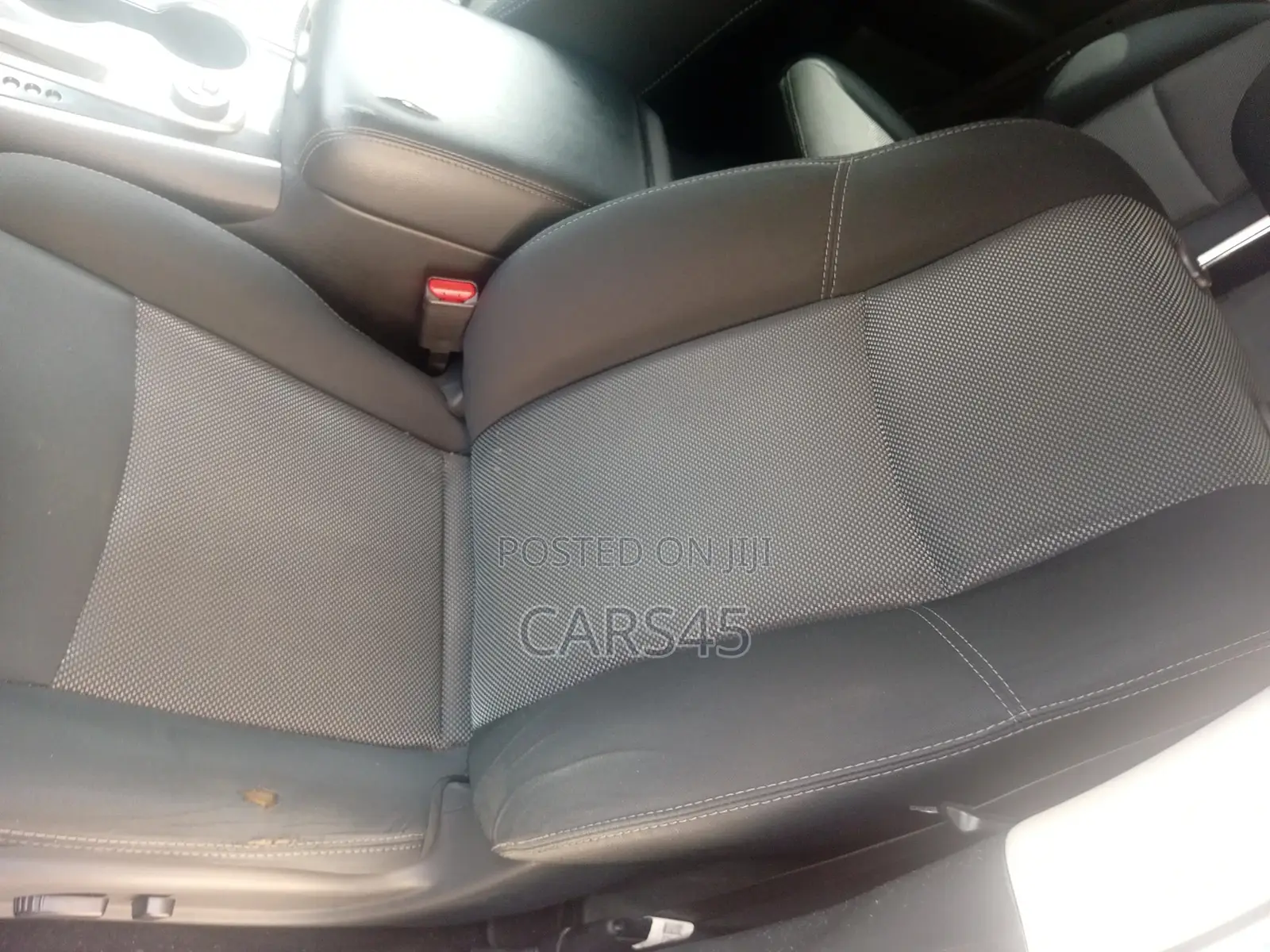 Nissan Pathfinder 2018 Gray