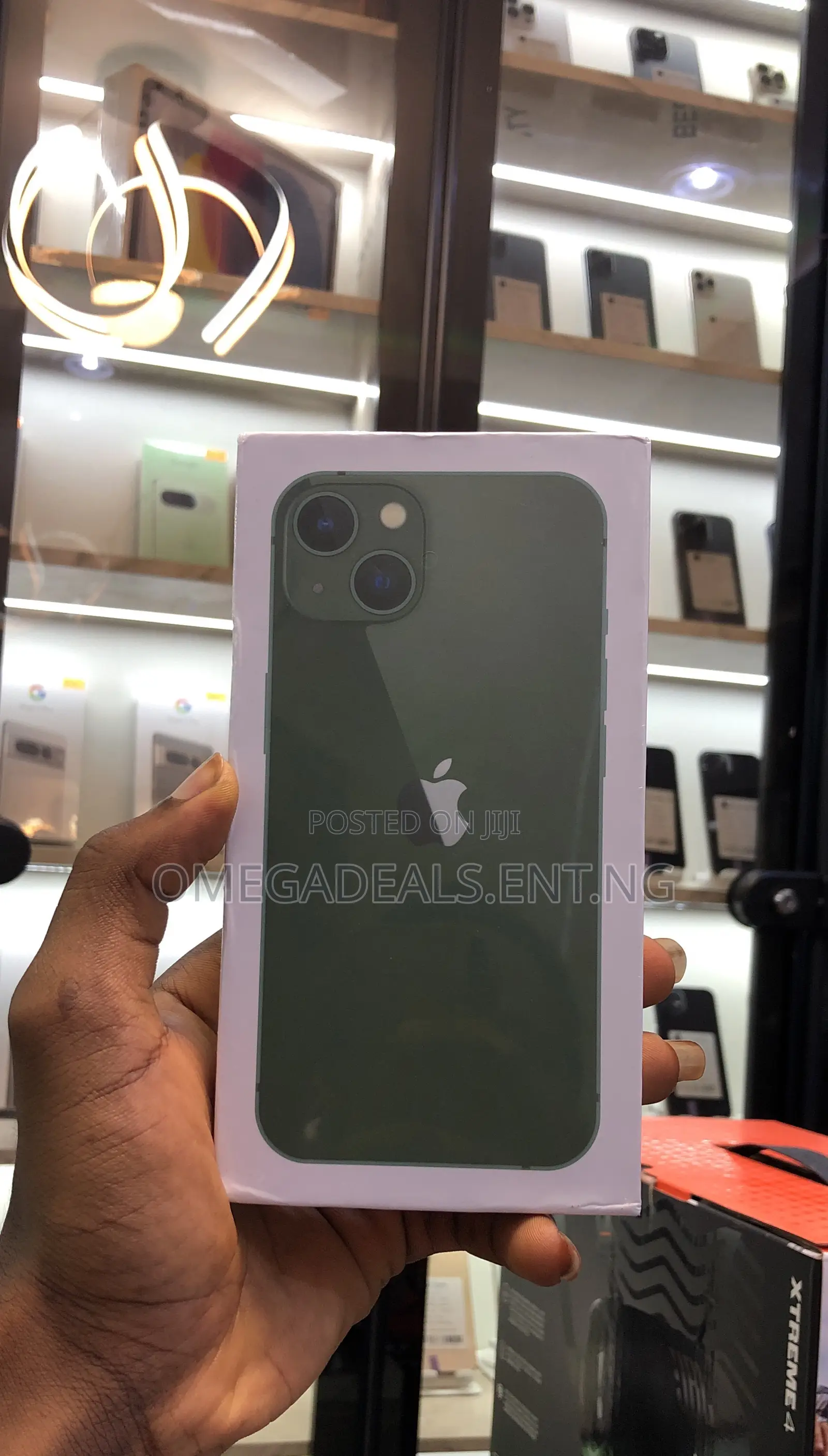 New Apple iPhone 13 128 GB Green