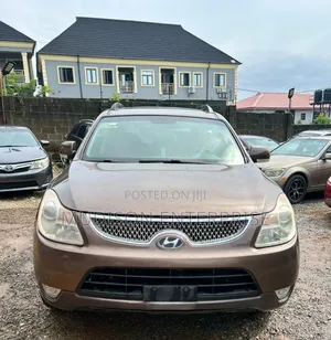 Hyundai Veracruz Limited 2011 Brown 