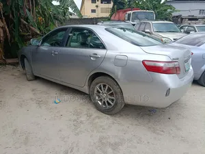 Toyota Camry 2010 Silver