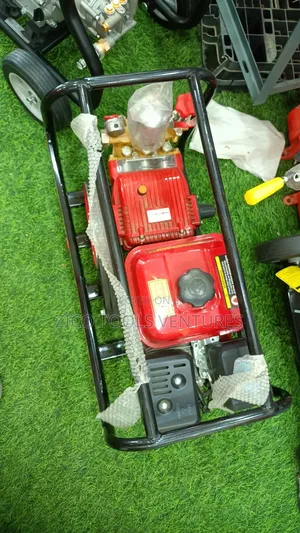 Gasoline-Powered High-Pressure Sprayer,