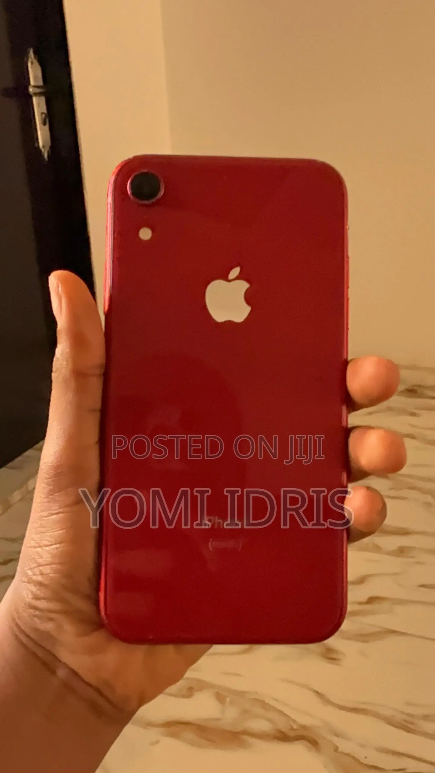 Apple iPhone XR 64 GB Red