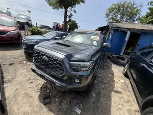 Toyota Tacoma TRD Off Road 2021 Gray