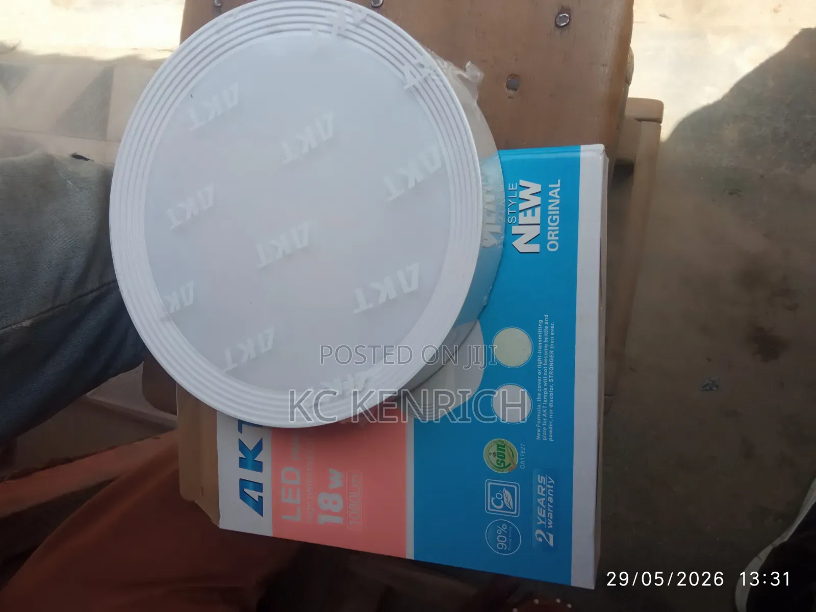 Akt 18 Watts Pop Led Light 8 Inch