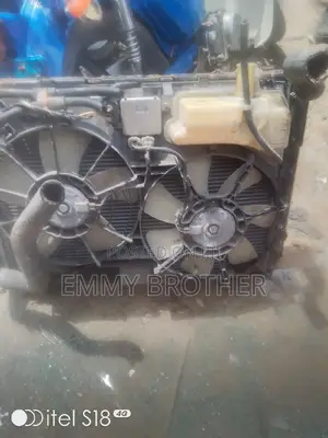 Radiator Toyota Sienna 2005/2006