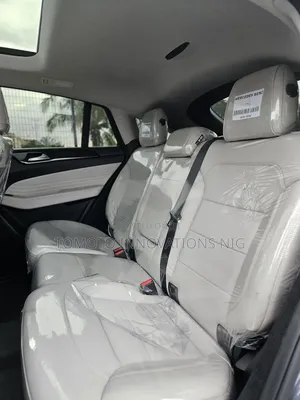 Mercedes-Benz GLE-Class 2016 Gray