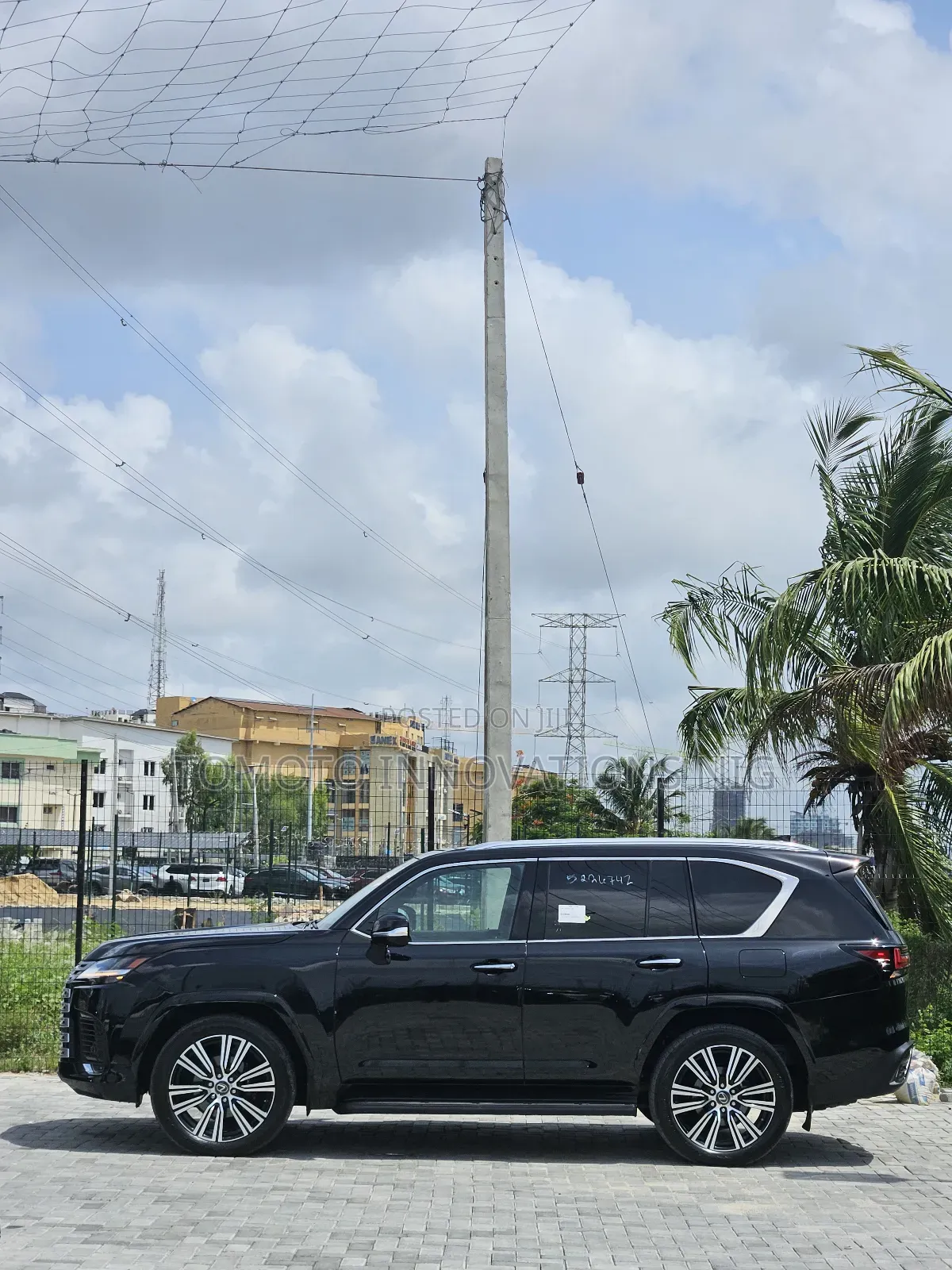Lexus LX 600 2023 Black