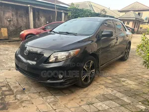 Toyota Corolla S 4dr Sedan (1.8L 4cyl 4A) 2011 Matt Black