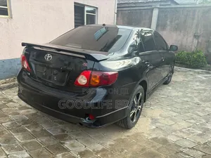 Toyota Corolla S 4dr Sedan (1.8L 4cyl 4A) 2011 Matt Black