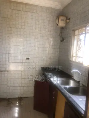 2bdrm Block of Flats in News Engineering, Dawaki for rent