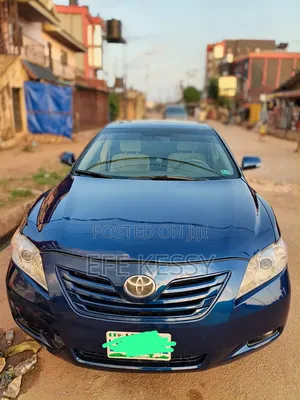 Toyota Camry LE 4dr Sedan (2.5L 4cyl 6AM) 2010 Blue