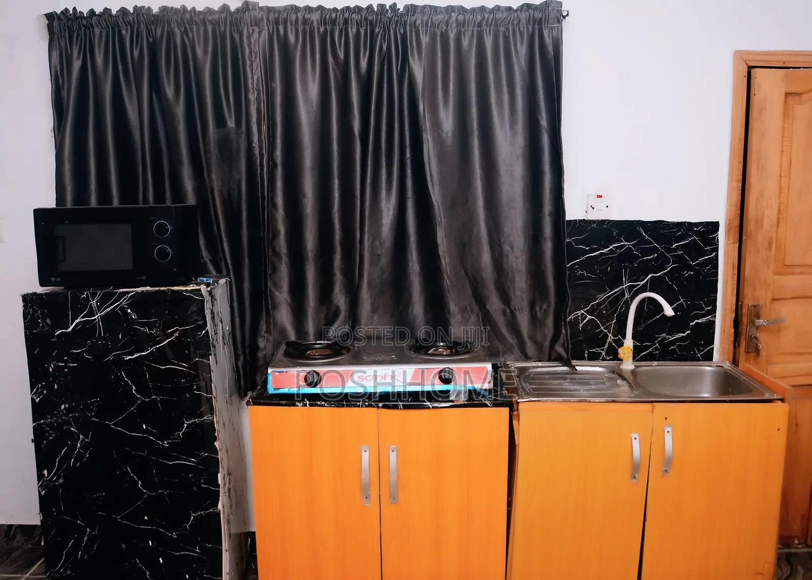 Spacious Studio Apartment