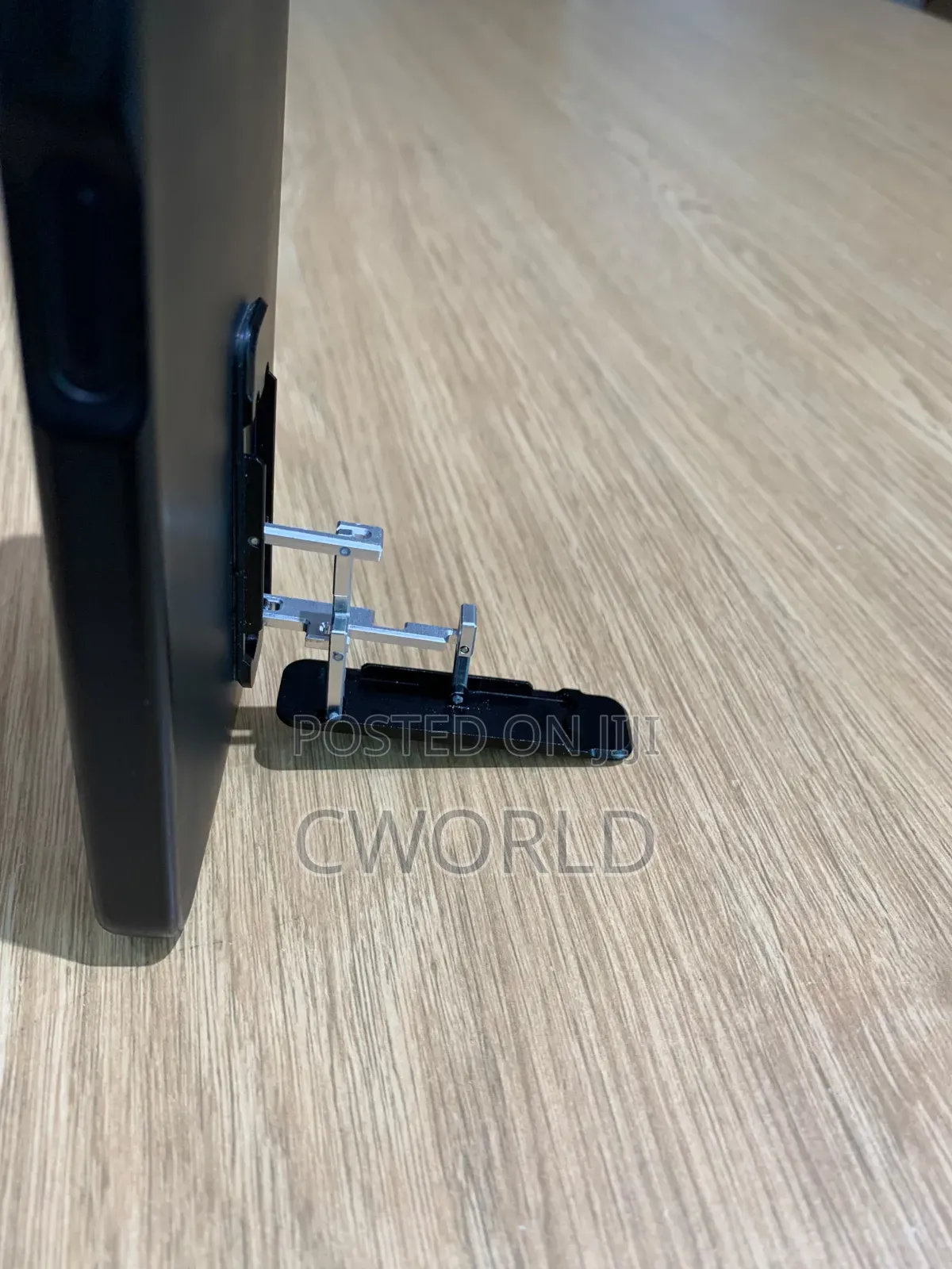 Ultra-Slim Folding Phone Kickstand