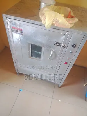 Dehydrator
