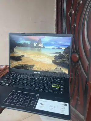 New Laptop Asus Vivobook E410M 4GB Intel Celeron HDD 512GB