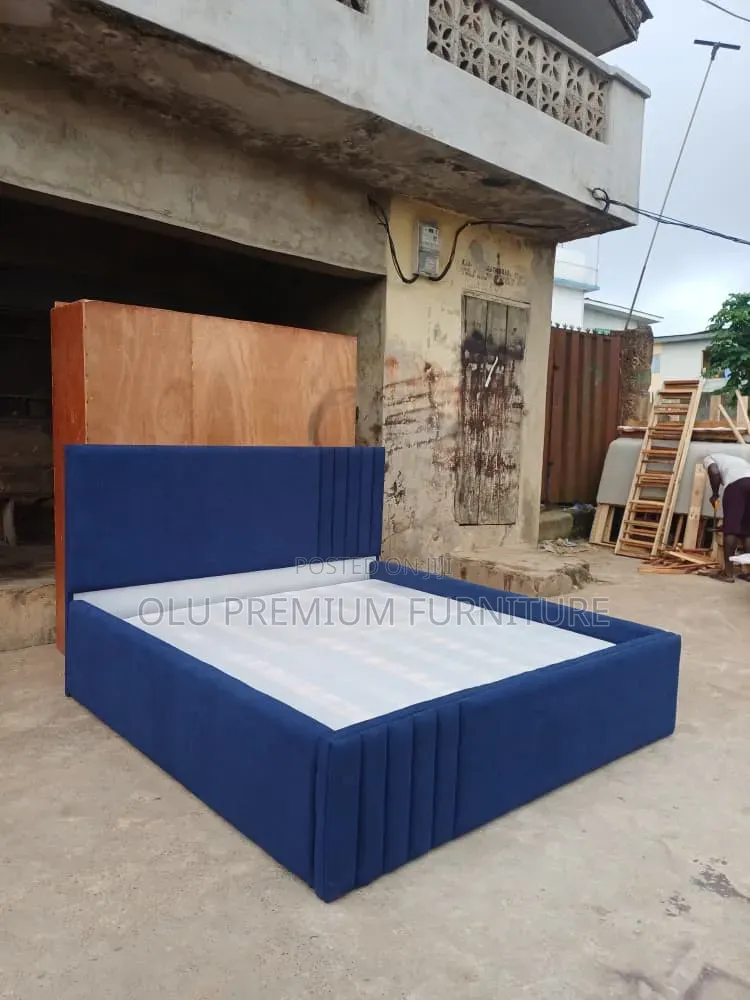 6x6 Padded Bedframe