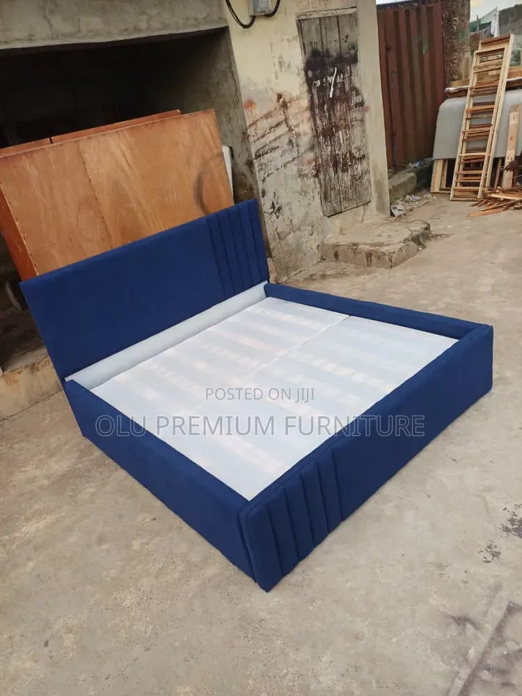 6x6 Padded Bedframe