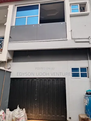 5bdrm Duplex in Ajanaku Estate  for rent
