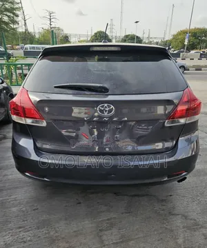 Toyota Venza LE 4dr Wagon (2.7L 4cyl 6A) 2014 Gray