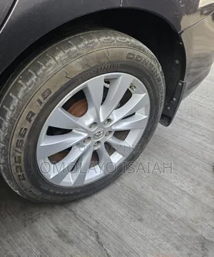 Toyota Venza LE 4dr Wagon (2.7L 4cyl 6A) 2014 Gray