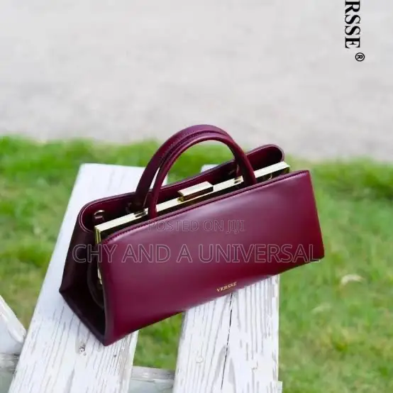 Portable Versse Beautiful Handbag